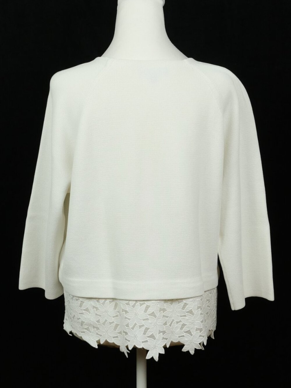 J. Crew Lace Hem Sweater White Size M Boho Casual Top - Picture 6 of 9